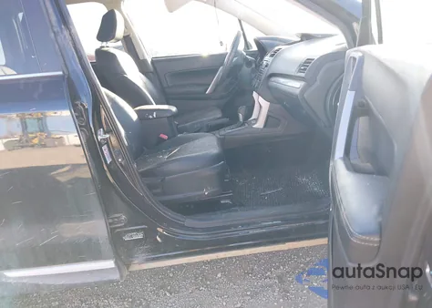 2015 Subaru Forester 2.5I Touring z USA, uszkodzony, nr VIN JF2SJAUC3FH578847